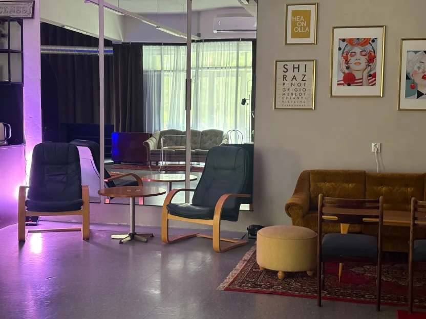 Kirowi Saali lounge-nurk mugavaks äraolemiseks